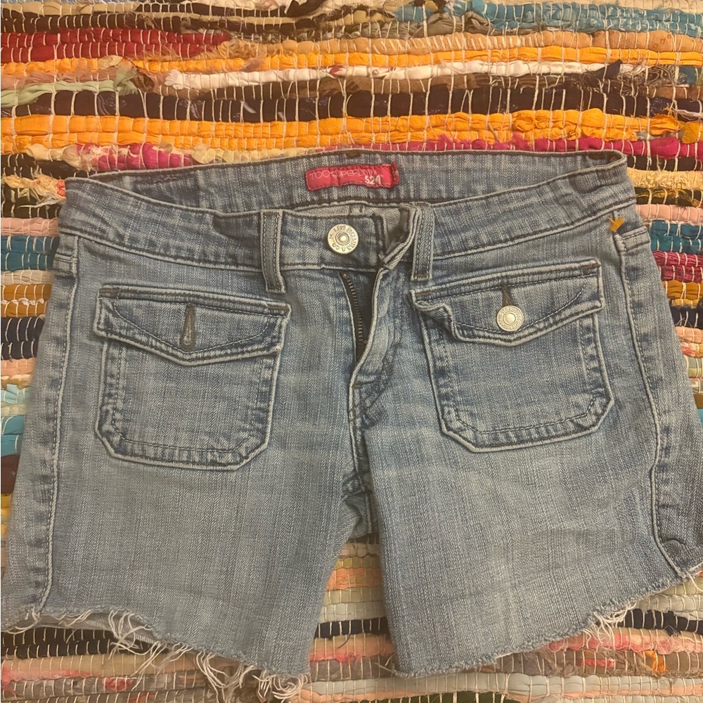 Levi's Light Blue Denim Shorts with Pink Tag